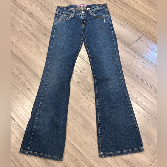 Levi’s Jeans - Picture 1 of 6